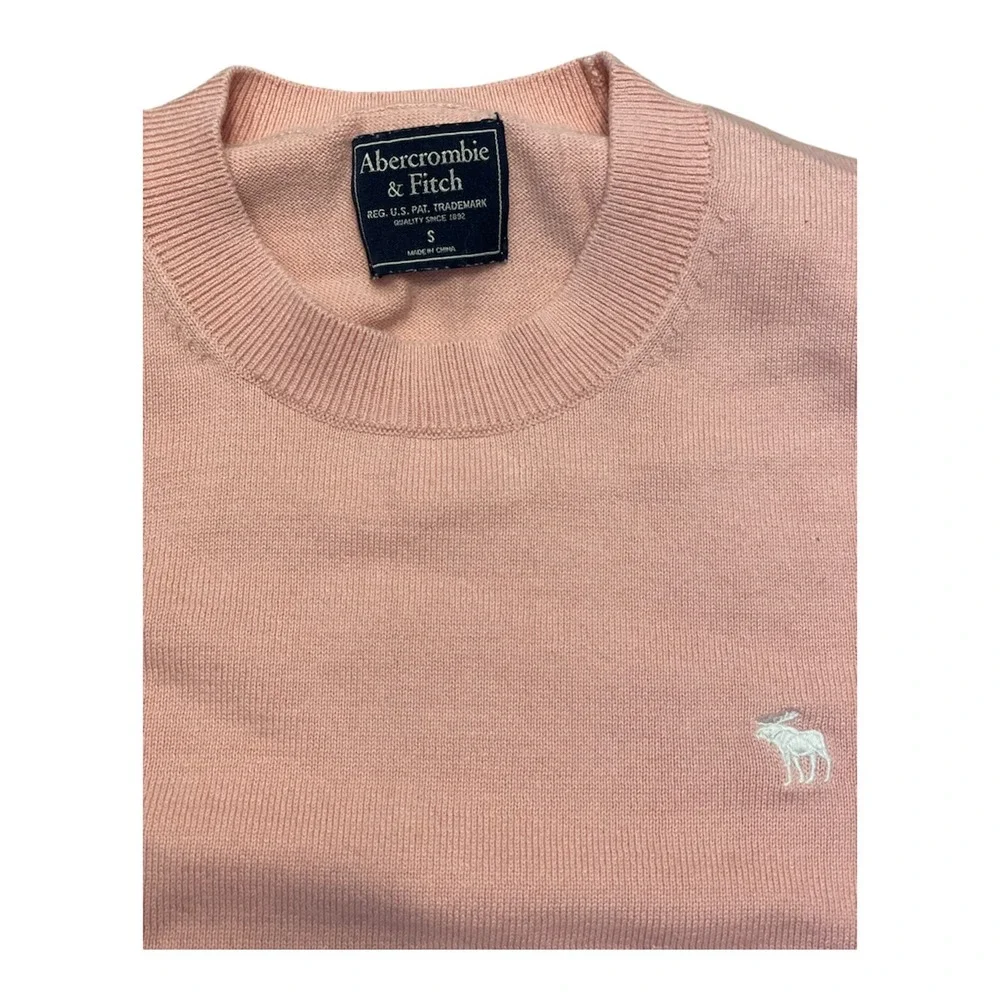 Abercrombie Fitch Womens Coral Pink Crew Neck Logo Sweater Size S‎